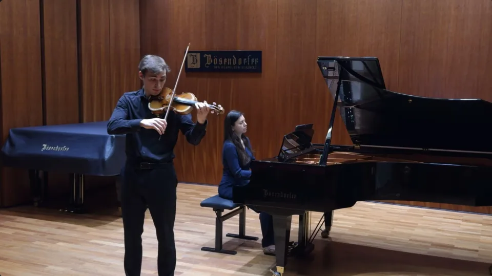 Norman Spaeth spielt Mozarts fünftes Violinkonzert